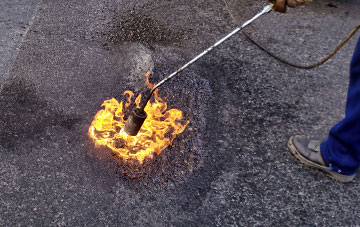 Shepherdswell Or Sibertswold flat roofing repairs